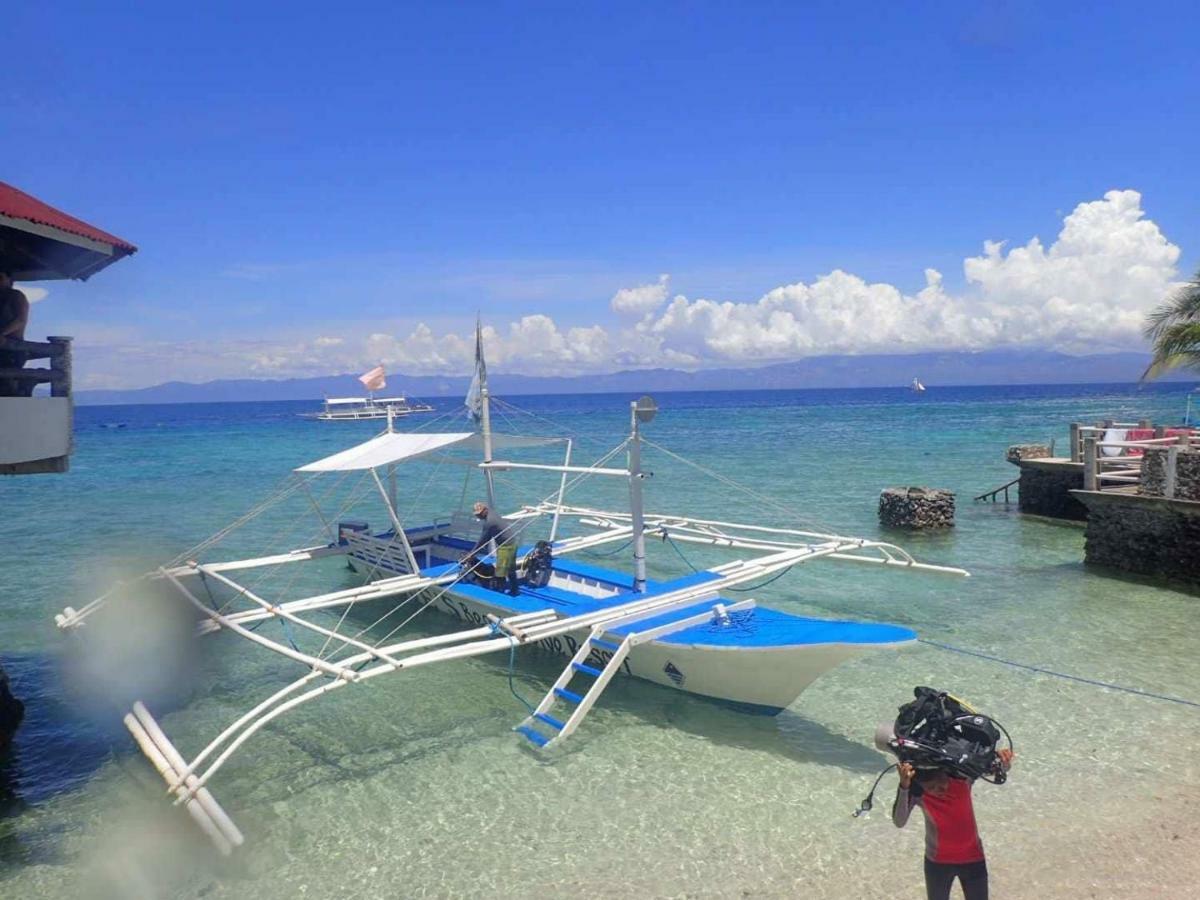 Love'S Beach & Dive Resort Moalboal Dış mekan fotoğraf
